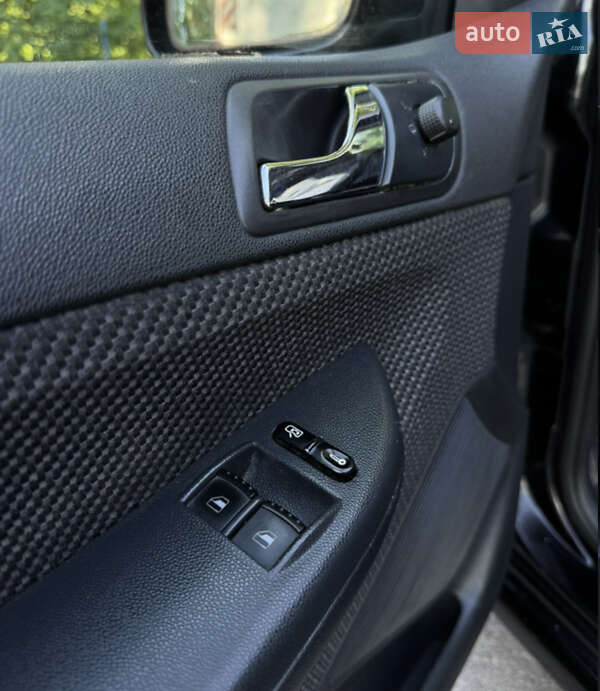 Универсал Skoda Fabia 2004 в Тернополе фото 17 Универсал Skoda Fabia 2004 в Тернополе