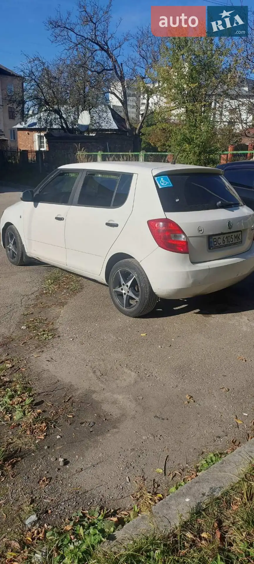 2011 Skoda Fabia - мініатюра 12