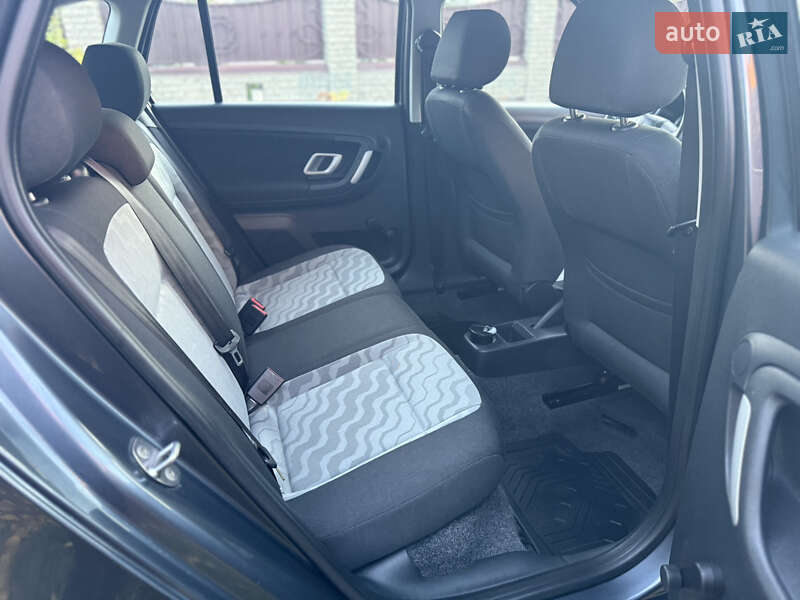 Універсал Skoda Fabia 2010 в Борисполі фото 43 Універсал Skoda Fabia 2010 в Борисполі