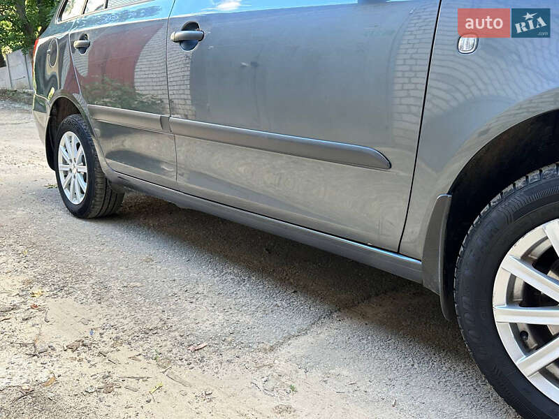 Универсал Skoda Fabia 2008 в Харькове