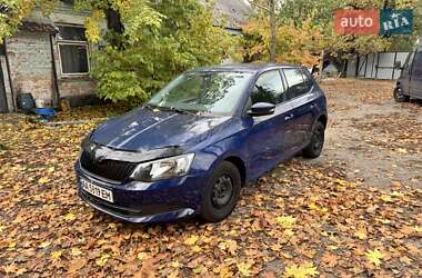 Хэтчбек Skoda Fabia 2016 в Киеве