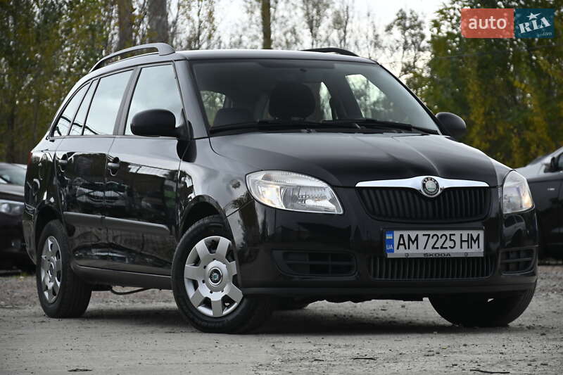 Универсал Skoda Fabia 2009 в Бердичеве