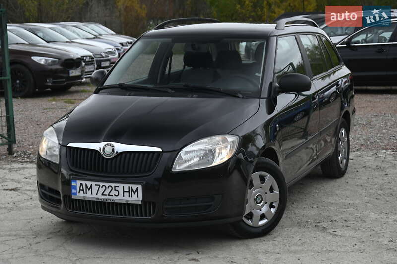 Универсал Skoda Fabia 2009 в Бердичеве