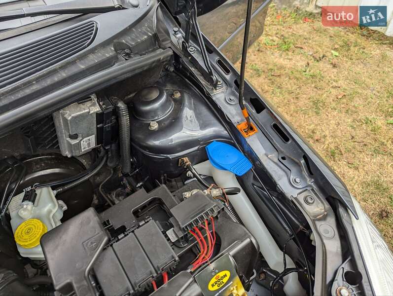 Универсал Skoda Fabia 2008 в Ровно