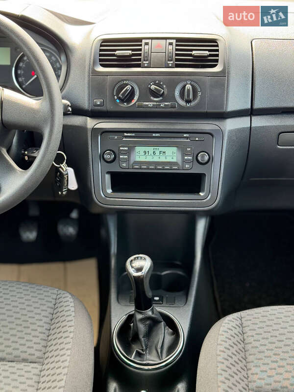 Универсал Skoda Fabia 2010 в Кривом Роге фото 12 Универсал Skoda Fabia 2010 в Кривом Роге