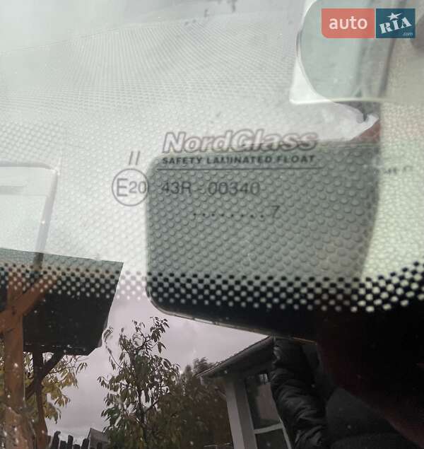 Хэтчбек Skoda Fabia 2006 в Киеве