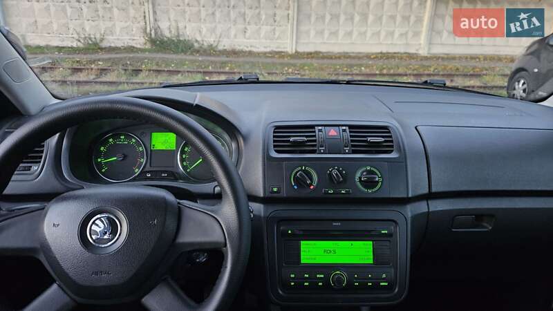 Хэтчбек Skoda Fabia 2013 в Киеве фото 13 Хэтчбек Skoda Fabia 2013 в Киеве