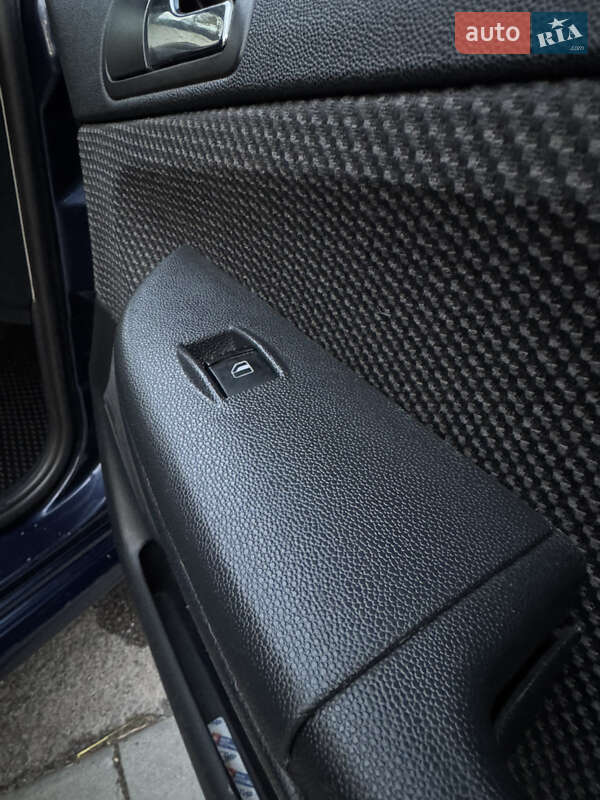 Универсал Skoda Fabia 2004 в Тернополе