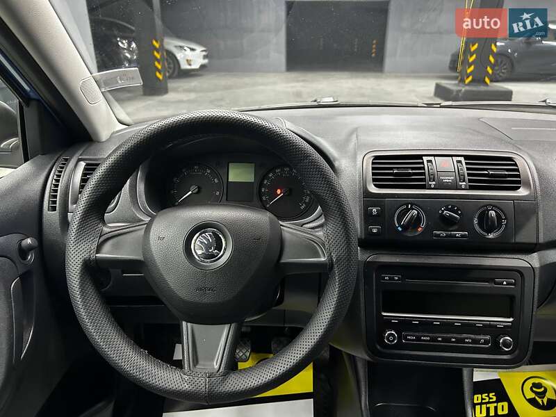 Хетчбек Skoda Fabia 2014 в Чернівцях фото 12 Хетчбек Skoda Fabia 2014 в Чернівцях