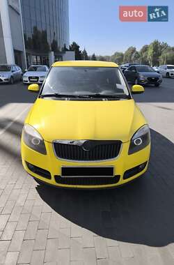 Хетчбек Skoda Fabia 2008 в Кам'янському