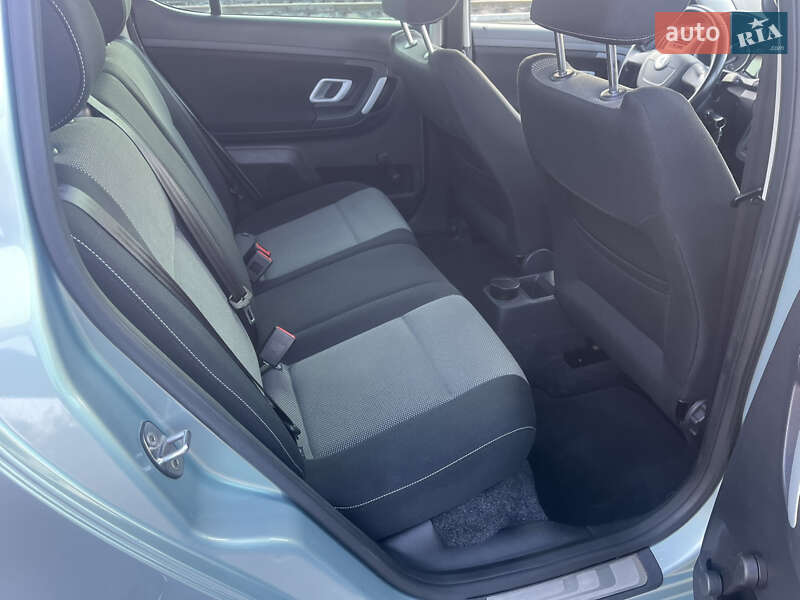 Хэтчбек Skoda Fabia 2010 в Ахтырке фото 46 Хэтчбек Skoda Fabia 2010 в Ахтырке