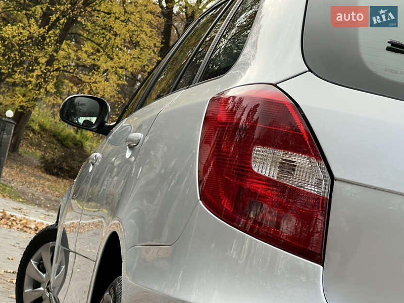 Универсал Skoda Fabia 2011 в Трускавце