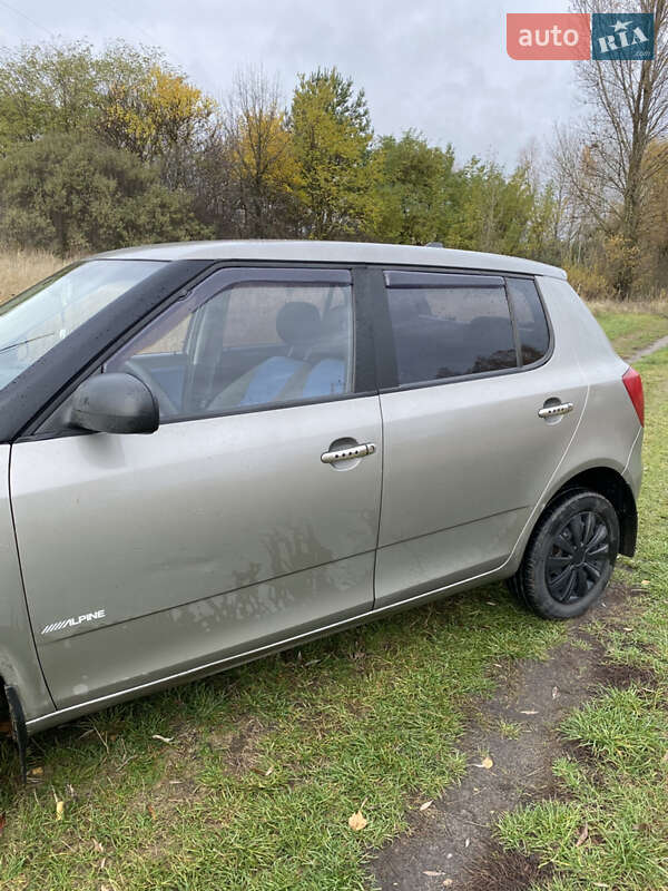 Хэтчбек Skoda Fabia 2007 в Барышевке фото 6 Хэтчбек Skoda Fabia 2007 в Барышевке