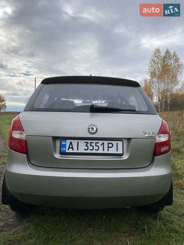 Хэтчбек Skoda Fabia 2007 в Барышевке фото 11 Хэтчбек Skoda Fabia 2007 в Барышевке