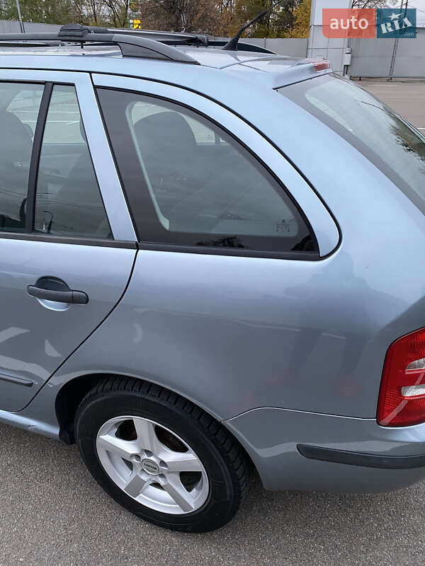 Універсал Skoda Fabia 2003 в Києві фото 15 Універсал Skoda Fabia 2003 в Києві