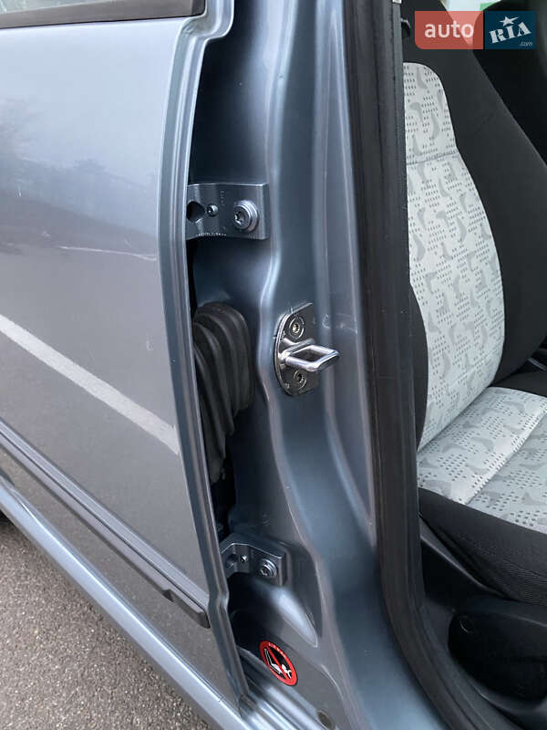 Універсал Skoda Fabia 2003 в Києві фото 44 Універсал Skoda Fabia 2003 в Києві