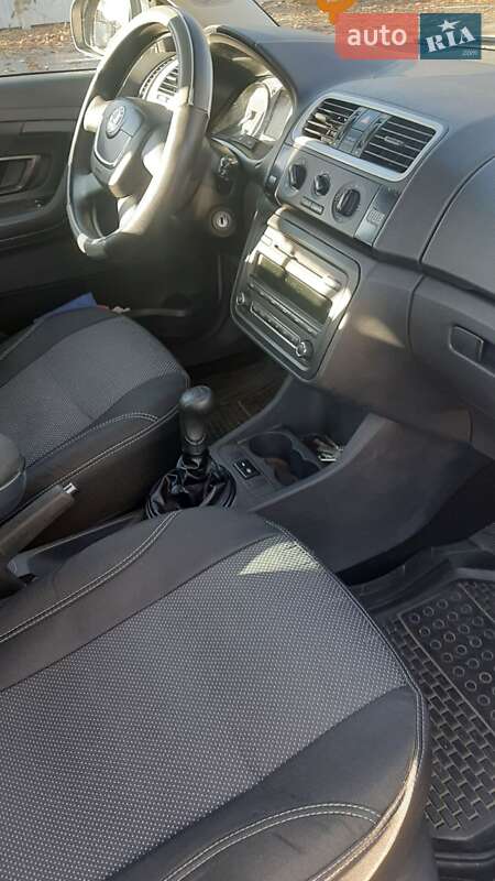 Універсал Skoda Fabia 2011 в Жмеринці