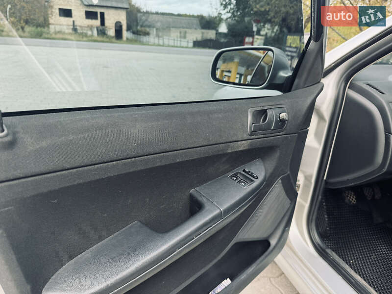 Универсал Skoda Fabia 2007 в Надворной фото 23 Универсал Skoda Fabia 2007 в Надворной