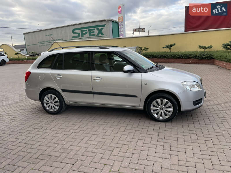 Универсал Skoda Fabia 2009 в Виноградове фото 8 Универсал Skoda Fabia 2009 в Виноградове