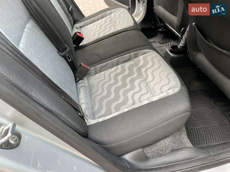 Универсал Skoda Fabia 2009 в Виноградове фото 49 Универсал Skoda Fabia 2009 в Виноградове