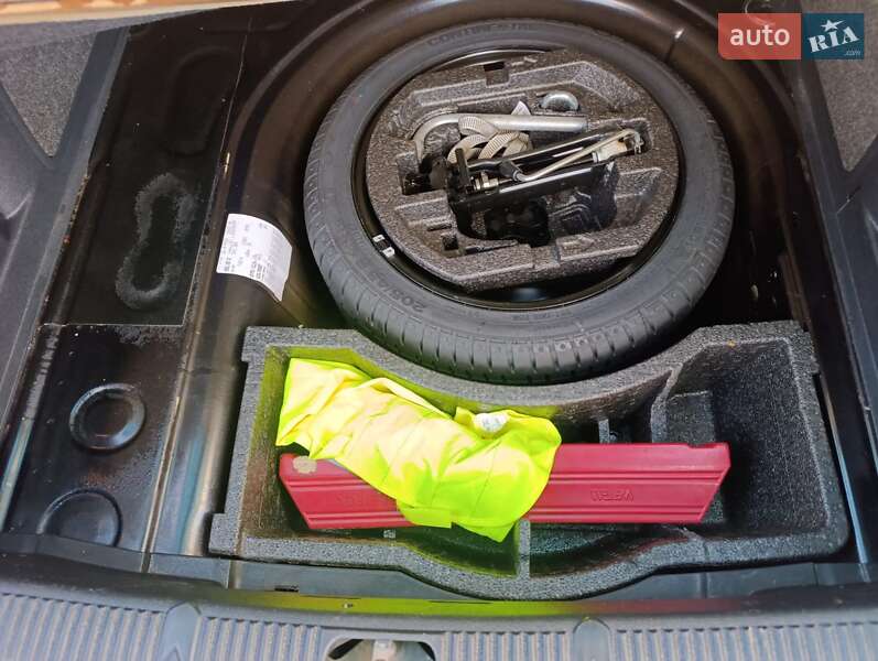 Универсал Skoda Fabia 2008 в Полтаве