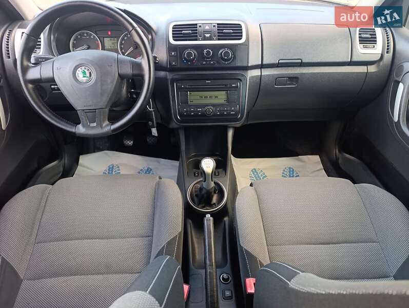 Универсал Skoda Fabia 2008 в Полтаве