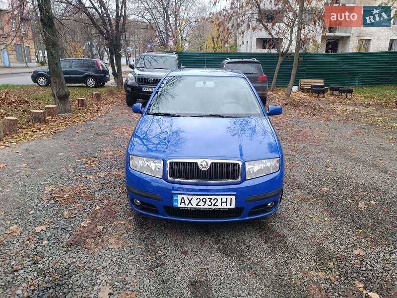 Хэтчбек Skoda Fabia 2006 в Харькове