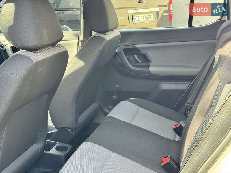 Хэтчбек Skoda Fabia 2010 в Вижнице фото 12 Хэтчбек Skoda Fabia 2010 в Вижнице