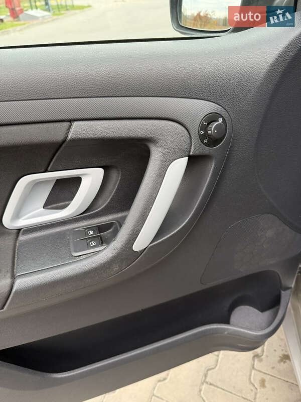 Универсал Skoda Fabia 2008 в Луцке фото 11 Универсал Skoda Fabia 2008 в Луцке