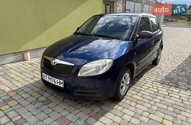 Хэтчбек Skoda Fabia 2007 в Снятине