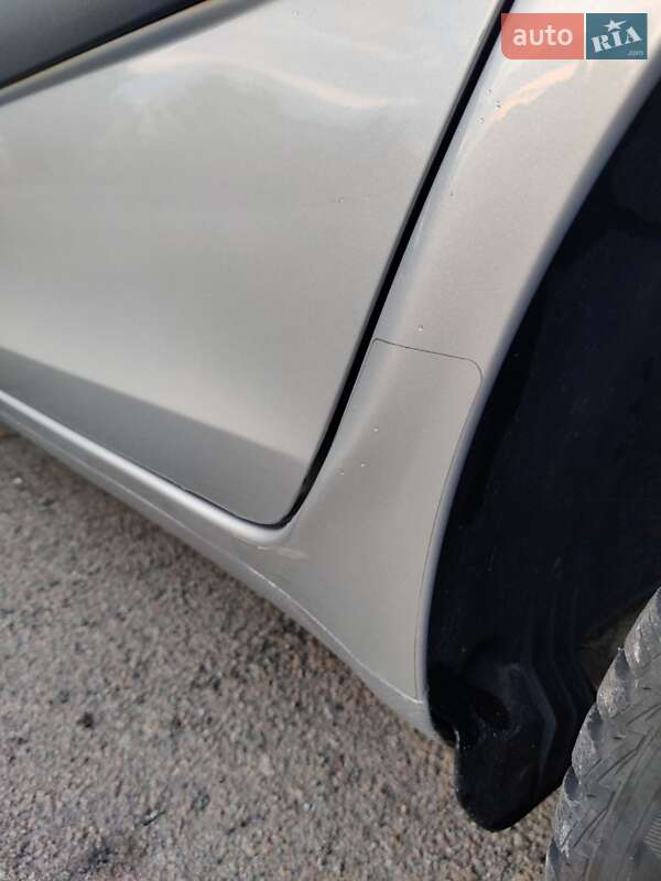 Универсал Skoda Fabia 2010 в Барышевке