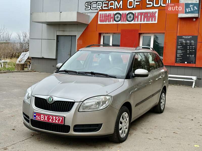 Универсал Skoda Fabia 2008 в Харькове