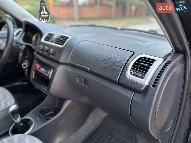 Хэтчбек Skoda Fabia 2007 в Харькове