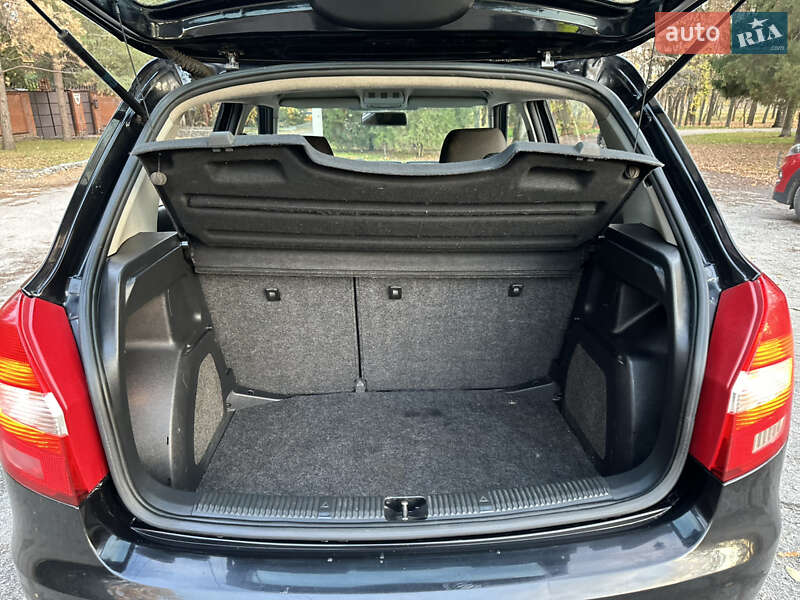 Хэтчбек Skoda Fabia 2007 в Харькове