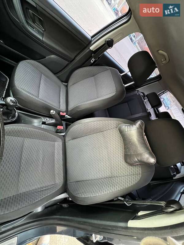 Хетчбек Skoda Fabia 2010 в Тернополі