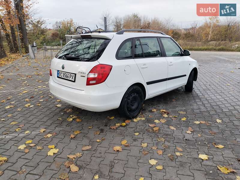 Универсал Skoda Fabia 2012 в Львове фото 2 Универсал Skoda Fabia 2012 в Львове