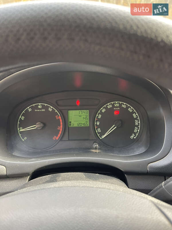 Хэтчбек Skoda Fabia 2007 в Тернополе фото 34 Хэтчбек Skoda Fabia 2007 в Тернополе