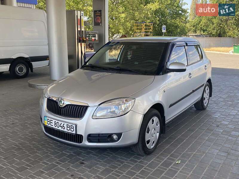 Хэтчбек Skoda Fabia 2008 в Николаеве фото 2 Хэтчбек Skoda Fabia 2008 в Николаеве