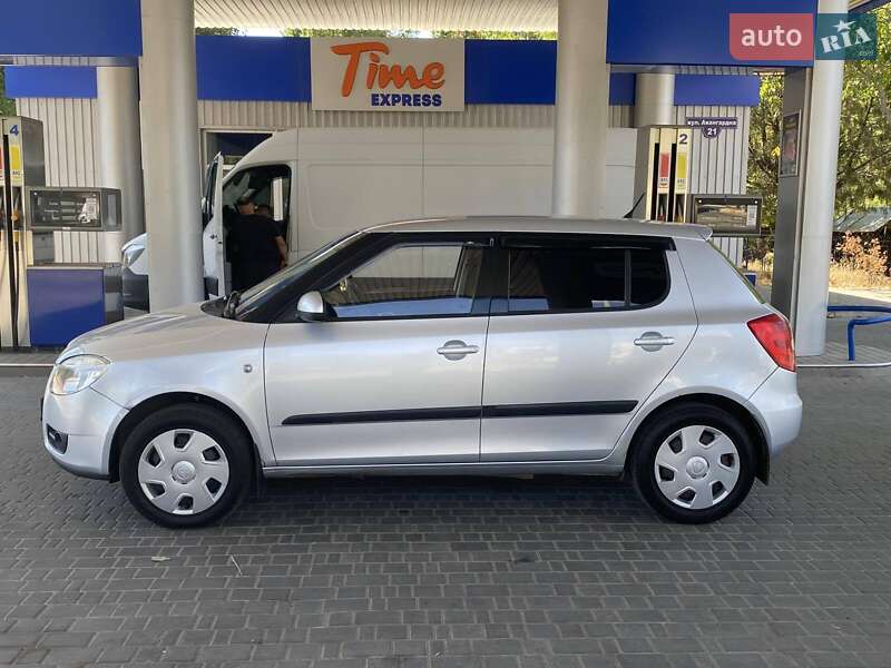 Хэтчбек Skoda Fabia 2008 в Николаеве фото 18 Хэтчбек Skoda Fabia 2008 в Николаеве