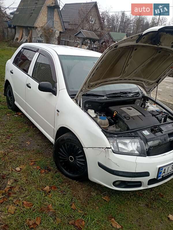 Хетчбек Skoda Fabia 2006 в Києві