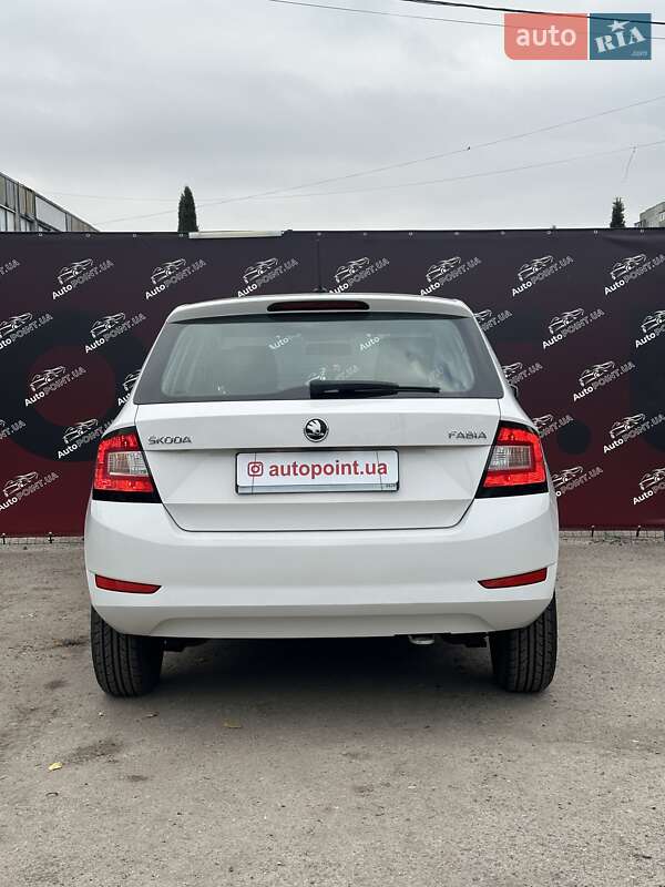 Хэтчбек Skoda Fabia 2019 в Сумах