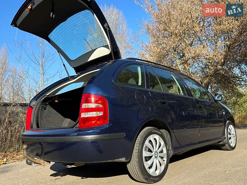 Универсал Skoda Fabia 2004 в Шостке