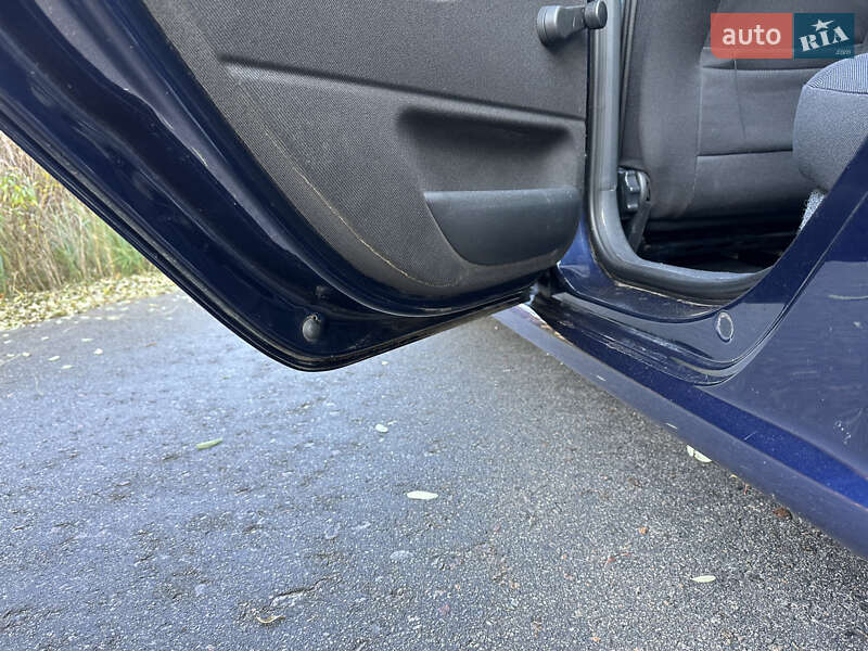 Универсал Skoda Fabia 2004 в Шостке