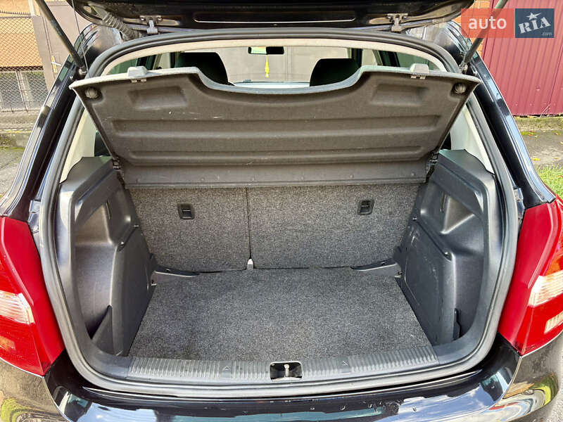 Хэтчбек Skoda Fabia 2010 в Мукачево фото 23 Хэтчбек Skoda Fabia 2010 в Мукачево