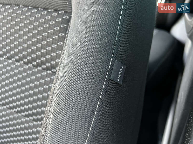 Хетчбек Skoda Fabia 2011 в Луцьку фото 63 Хетчбек Skoda Fabia 2011 в Луцьку