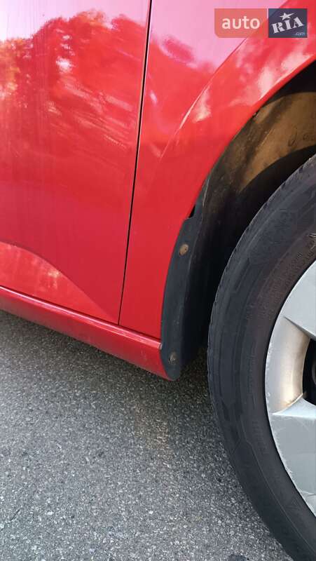 Универсал Skoda Fabia 2015 в Киеве фото 17 Универсал Skoda Fabia 2015 в Киеве