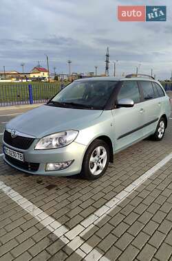 Універсал Skoda Fabia 2010 в Володимирі
