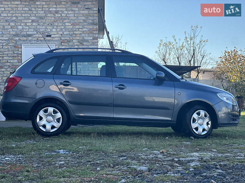 Универсал Skoda Fabia 2009 в Киверцах фото 4 Универсал Skoda Fabia 2009 в Киверцах