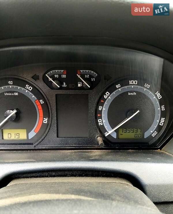 Хэтчбек Skoda Fabia 2007 в Новомосковске