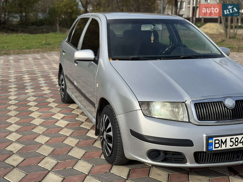 Хэтчбек Skoda Fabia 2006 в Черновцах